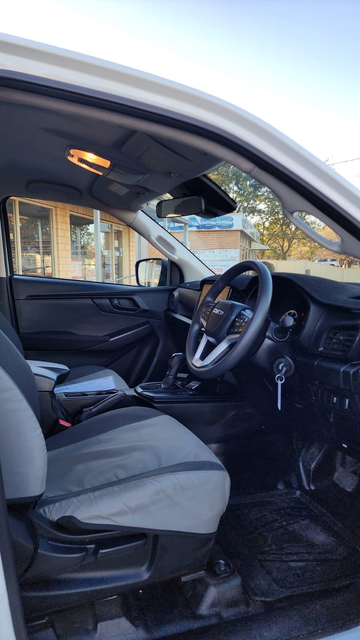 2023 Isuzu D-MAX SX MY23 White