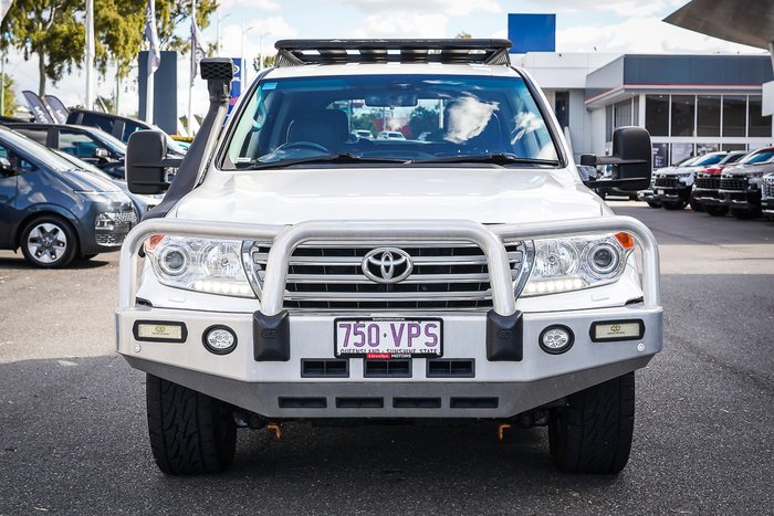 2015 Toyota LANDCRUISER