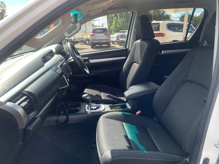 2023 Toyota Hilux 4x4 SR5 2.8L T Diesel Automatic Double Cab C/C