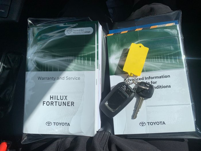 2023 Toyota Hilux 4x4 SR5 2.8L T Diesel Automatic Double Cab C/C