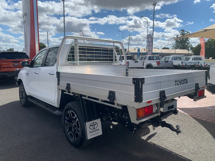 2023 Toyota Hilux 4x4 SR5 2.8L T Diesel Automatic Double Cab C/C