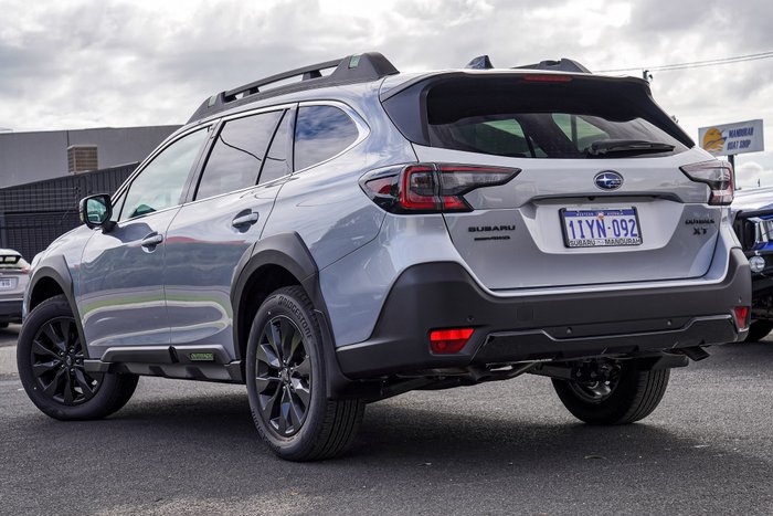 2025 Subaru Outback AWD Sport XT