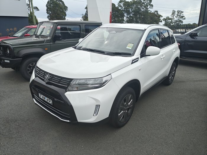 2025 SUZUKI VITARA