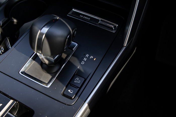 2024 Mazda CX-80 G40e Pure