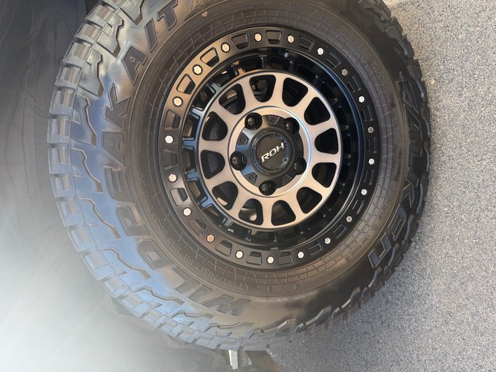 2021 Toyota LANDCRUISER VX Silver