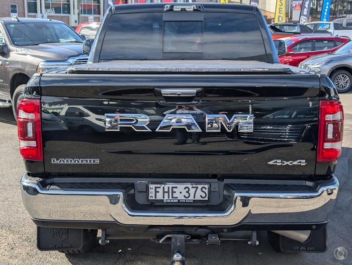 2023 Ram 2500 Laramie Crew-Cab Ram-Box