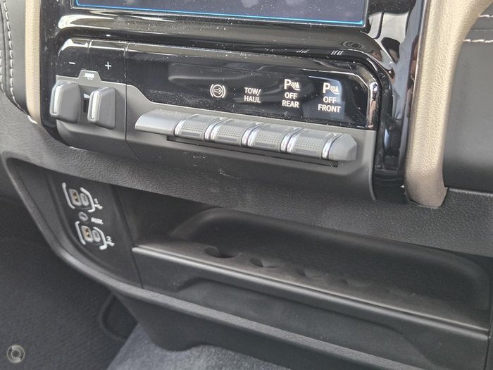 2023 Ram 2500 Laramie Crew-Cab Ram-Box
