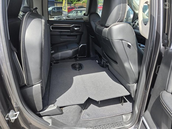 2023 Ram 2500 Laramie Crew-Cab Ram-Box