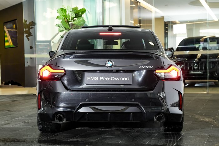 2024 BMW 2 Series 220i M Sport F44 BLACK SAPPHIRE METALLIC