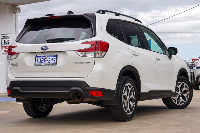 2024 Subaru Forester 2.5i