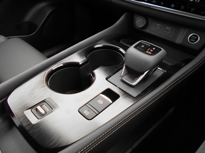 2025 Nissan X-TRAIL ST-L