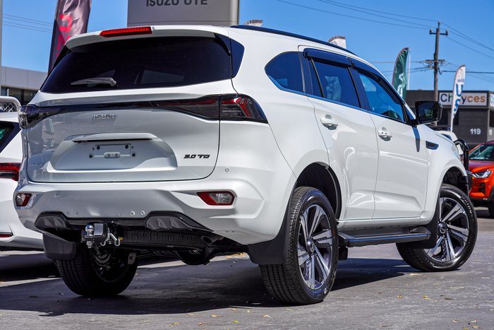 2026 Isuzu MU-X LS-T