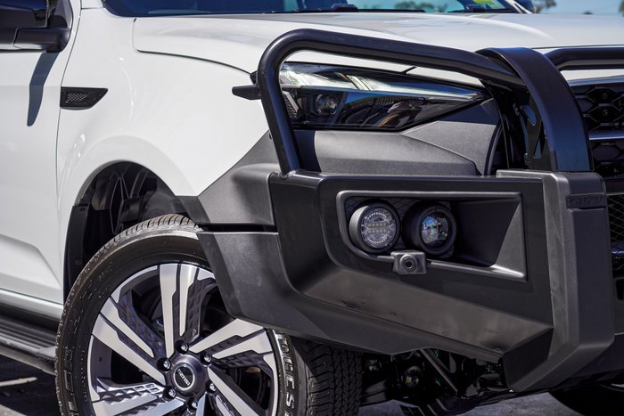 2026 Isuzu MU-X LS-T