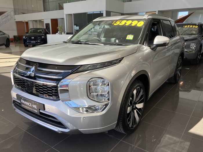 2025 MITSUBISHI Outlander