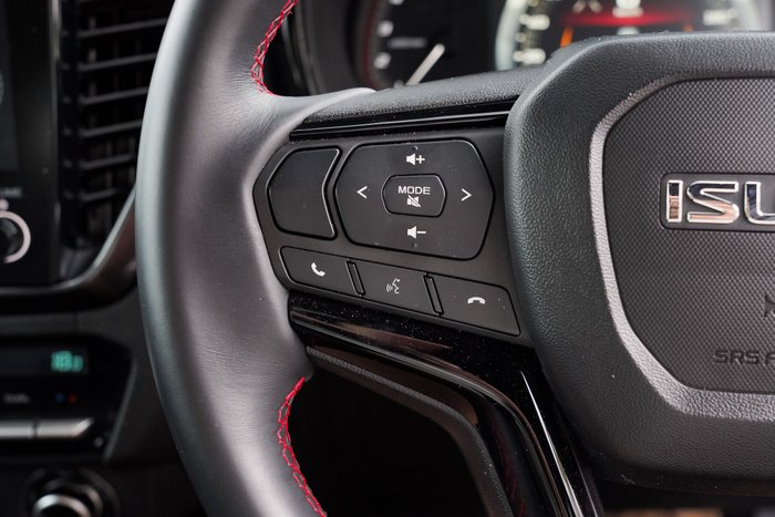 2024 Isuzu D-MAX X-TERRAIN