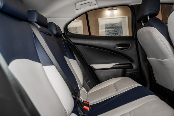 2021 Lexus UX300E Sports Luxury 54.3 kWh Li-ion batt Automatic SUV