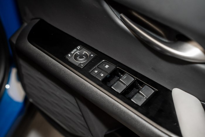 2021 Lexus UX300E Sports Luxury 54.3 kWh Li-ion batt Automatic SUV