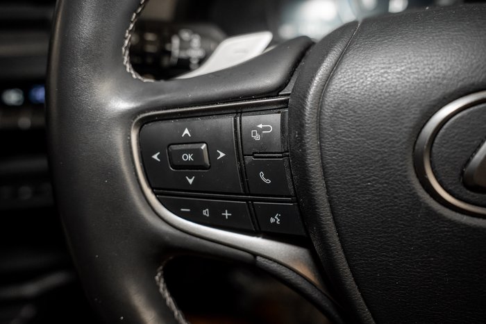 2021 Lexus UX300E Sports Luxury 54.3 kWh Li-ion batt Automatic SUV
