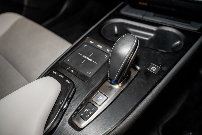 2021 Lexus UX300E Sports Luxury 54.3 kWh Li-ion batt Automatic SUV