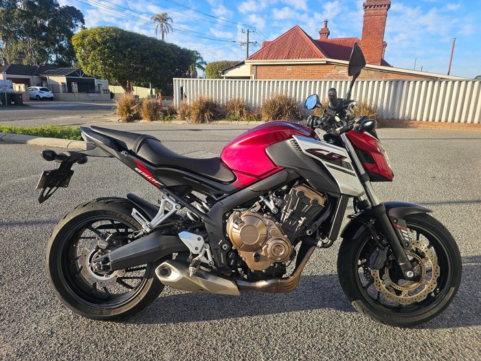 2018 Honda  CB650F Red