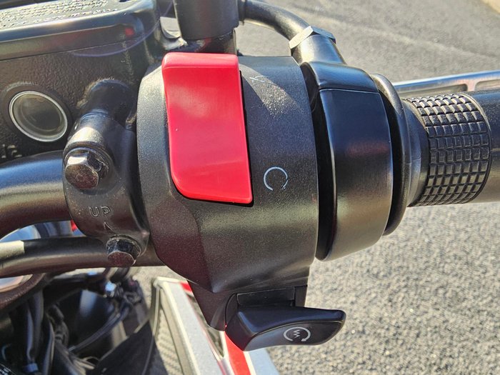 2018 Honda  CB650F Red