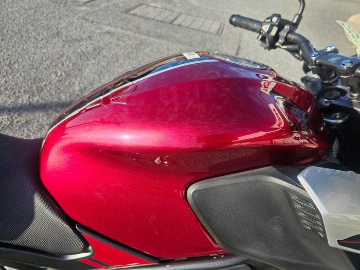 2018 Honda  CB650F Red