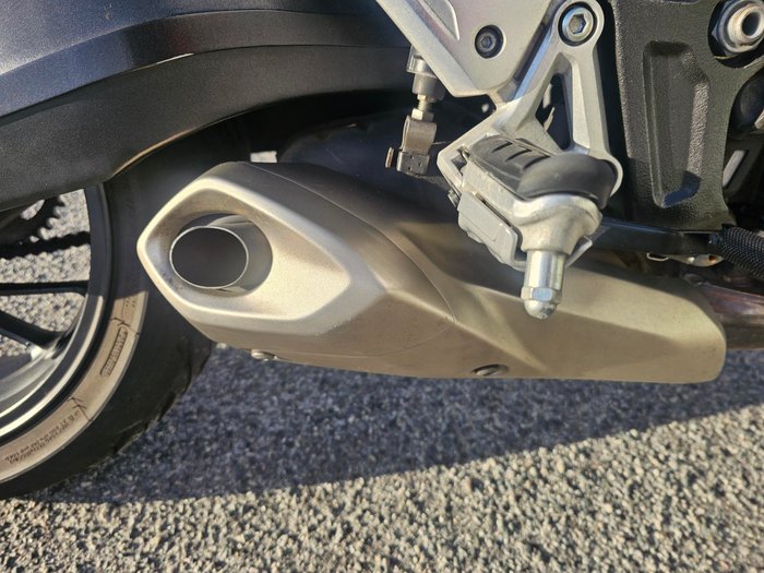 2018 Honda  CB650F Red