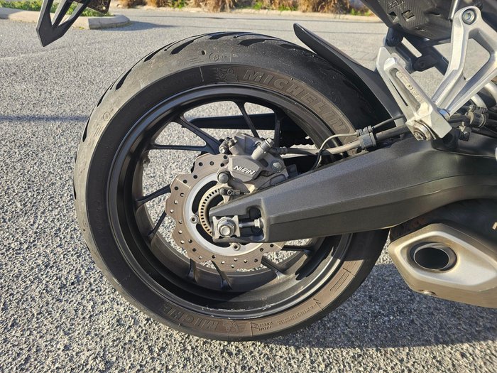 2018 Honda  CB650F Red