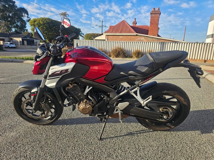 2018 Honda  CB650F Red