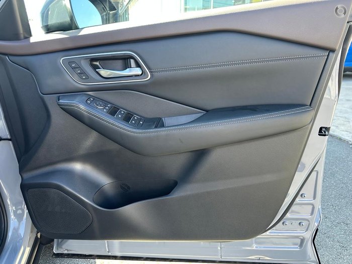 2025 Nissan X-TRAIL Ti-L