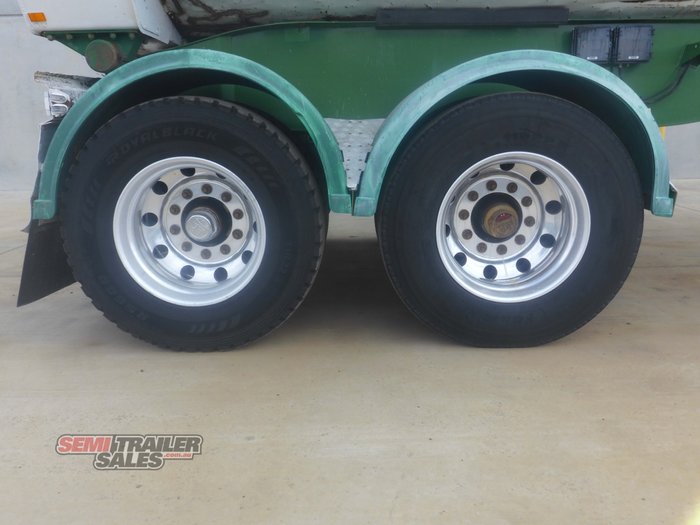 2009 Roadwest Superdog Tipper