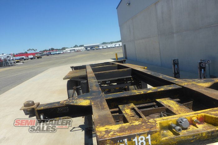 1985 Fruehauf 20FT Skel