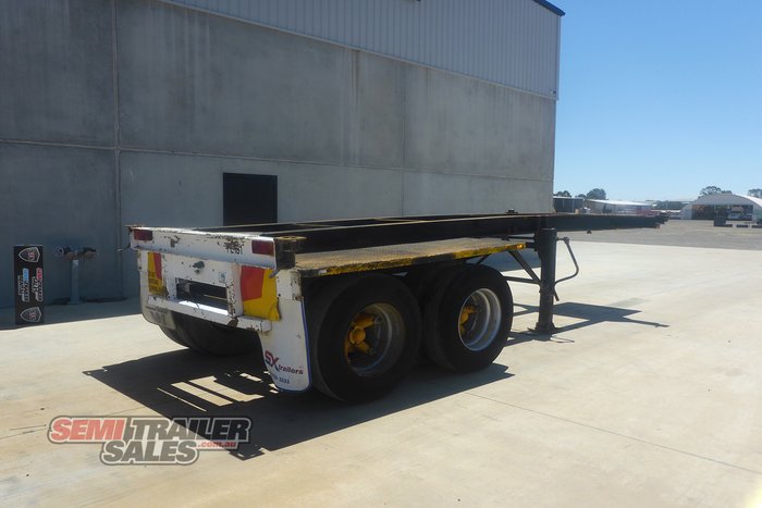 1985 Fruehauf 20FT Skel