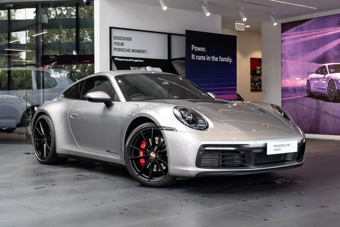 2022 Porsche 911