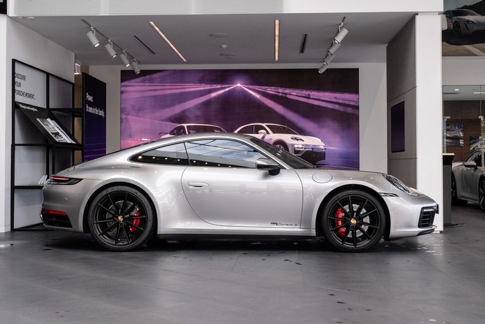 2022 Porsche 911 Carrera S