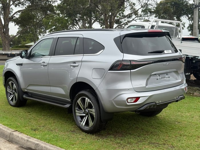 2026 Isuzu MU-X LS-T