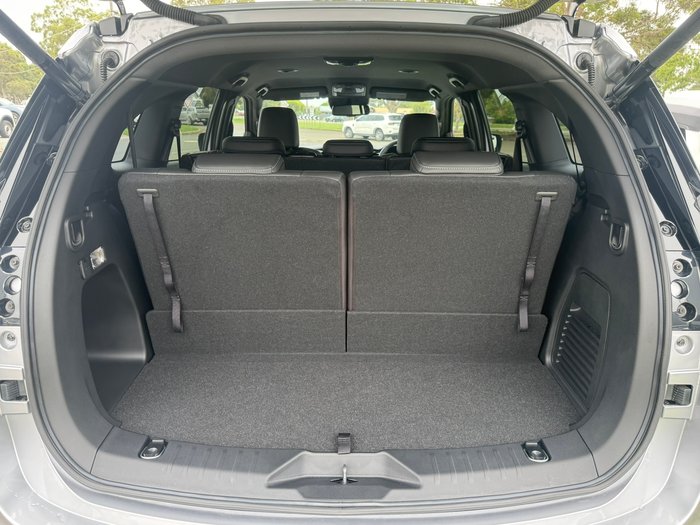 2026 Isuzu MU-X LS-T