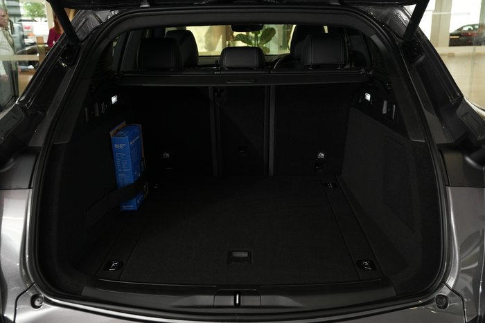 2025 Maserati Grecale 300 HP 4WD GRIGIO LAVA