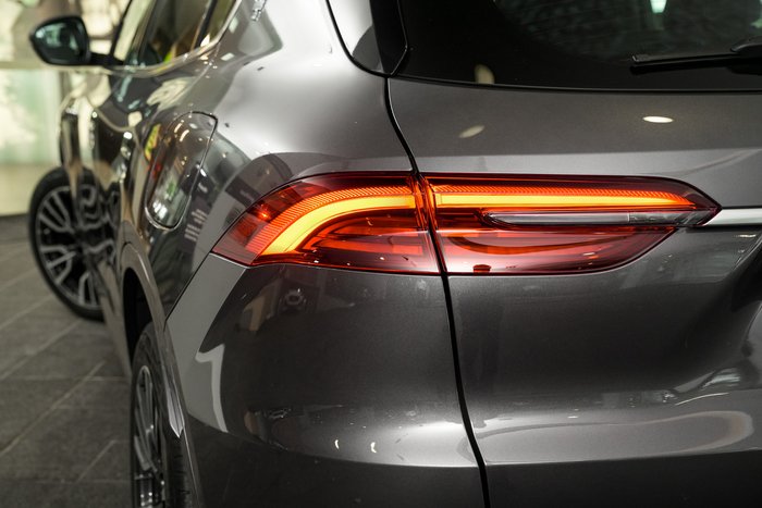 2025 Maserati Grecale 300 HP 4WD GRIGIO LAVA