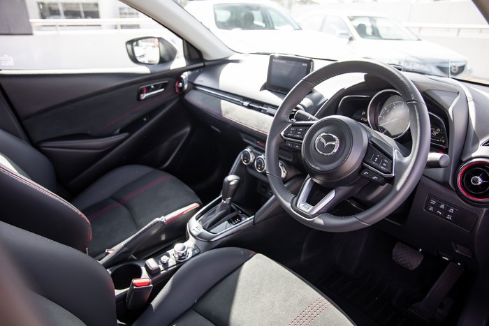 2025 Mazda 2 G15 GT