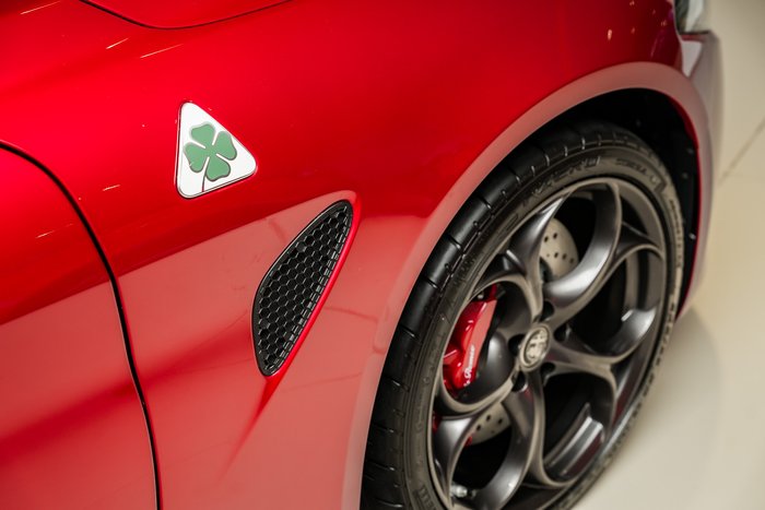 2025 Alfa Romeo Giulia Quadrifoglio