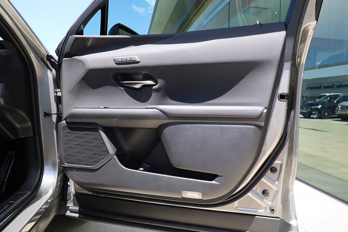 2023 Lexus UX250h UX250h F Sport 2.0L Hybrid Auto E-CVT SUV C495930 001