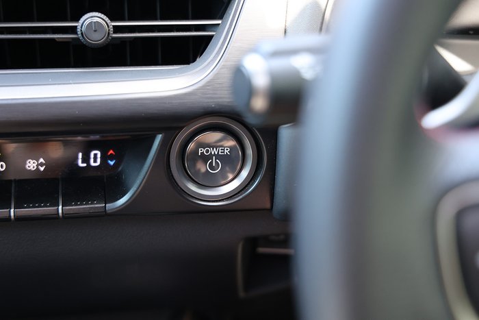 2023 Lexus UX250h UX250h F Sport 2.0L Hybrid Auto E-CVT SUV C495930 001