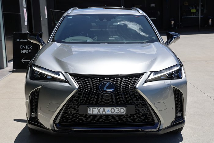 2023 Lexus UX250h UX250h F Sport 2.0L Hybrid Auto E-CVT SUV C495930 001