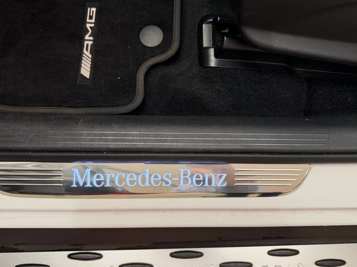 2019 MERCEDES-BENZ GLC 300 4MATIC