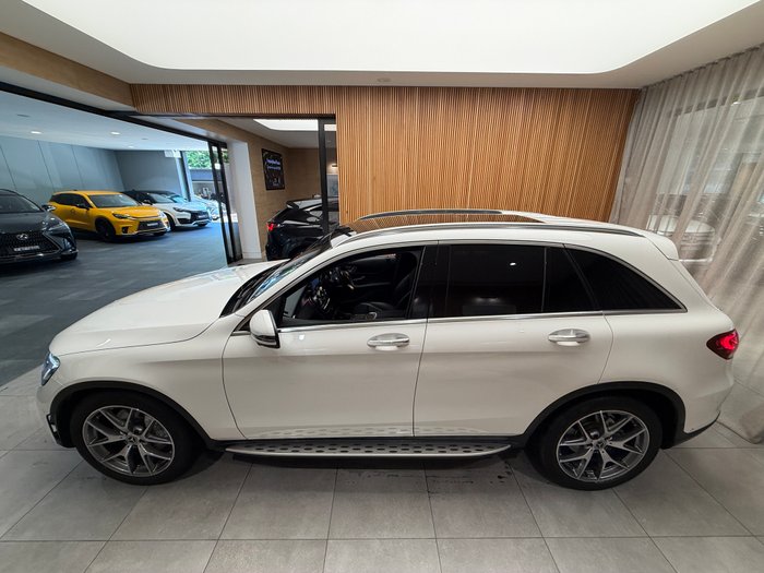 2019 MERCEDES-BENZ GLC 300 4MATIC