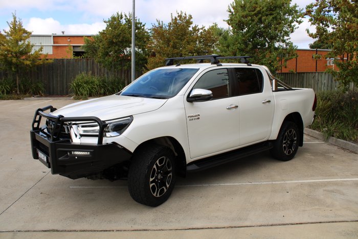 2020 Toyota Hilux SR5