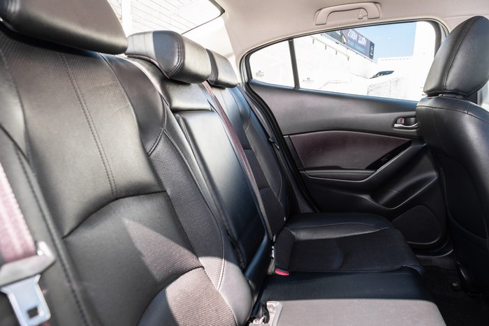 2018 Mazda 3 SP25 Astina