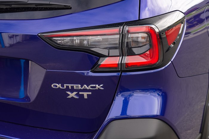 2025 Subaru Outback AWD Touring XT
