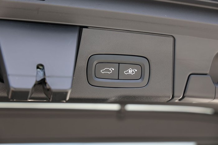 2019 Volvo XC60 T8 Polestar